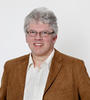 Hans-Georg Schwinn Hans-Georg Schwinn