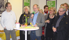 Erste Reihe v.l.: Remo Licandro, Hilke Schwingeler, Heinz Bünger, Daniela Schneckenburger, Mario Krüger Erste Reihe v.l.: Remo Licandro, Hilke Schwingeler, Heinz Bünger, Daniela Schneckenburger, Mario Krüger