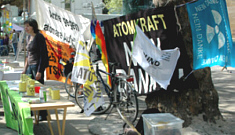 Infostand der Anti-Atom-Initiativen